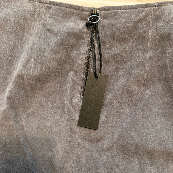 Blank NYC Suede Skirt - Picture 3 of 5